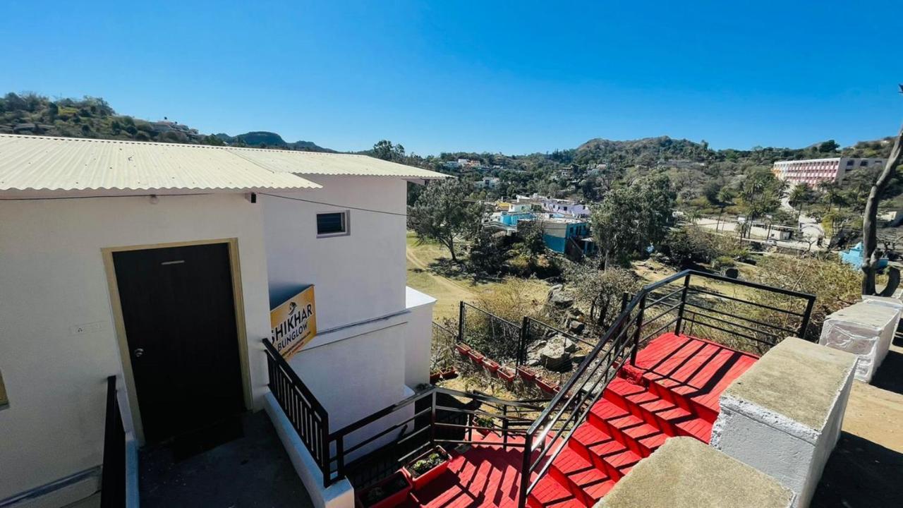 Shikhar Bunglow - A Stunning Valley View Bungalow In Mount Abu Bed & Breakfast Ngoại thất bức ảnh
